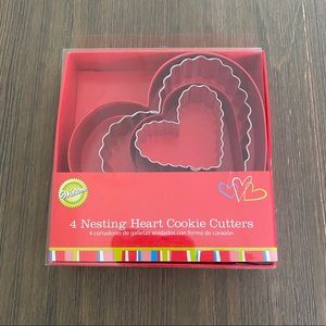 4 Heart-Shaped Cookie Cutters - New